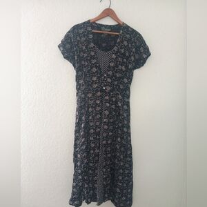 Starina Black and White Floral Midi Dress Sz M